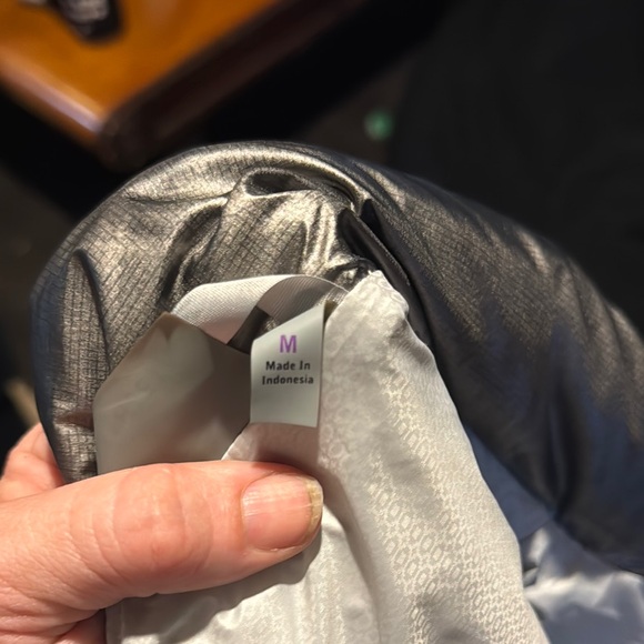 Athleta Black Quilted Vest - Picture 3 of 3